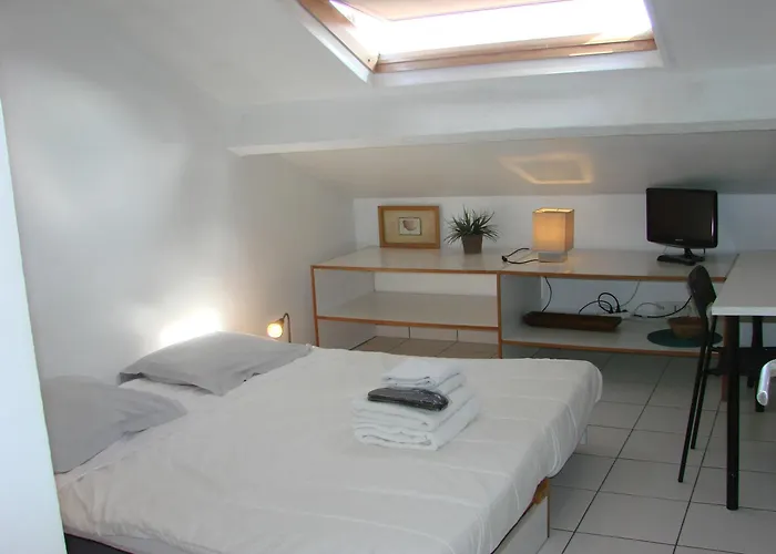 Cannes Center Apartment